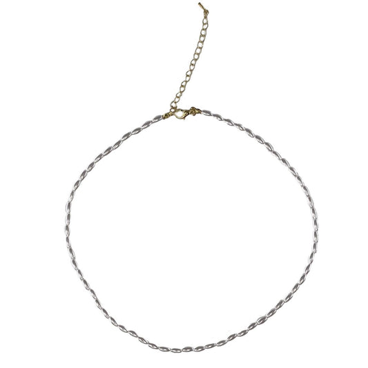 Zarte Perlenkette "Björn" für einen Layering-Look