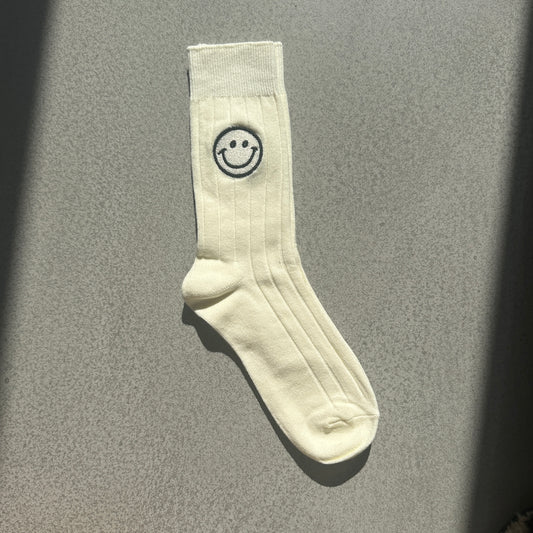 Short socks "Nick" in black with a white smiley
