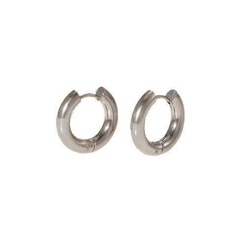Schlichte Ohrringe "Mikkeline" in Silber