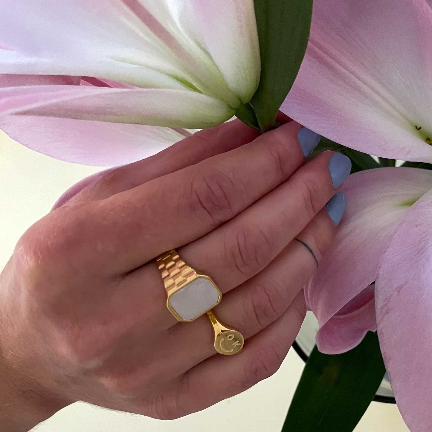 Statement-Ring "Okay" mit Smiley in Gold
